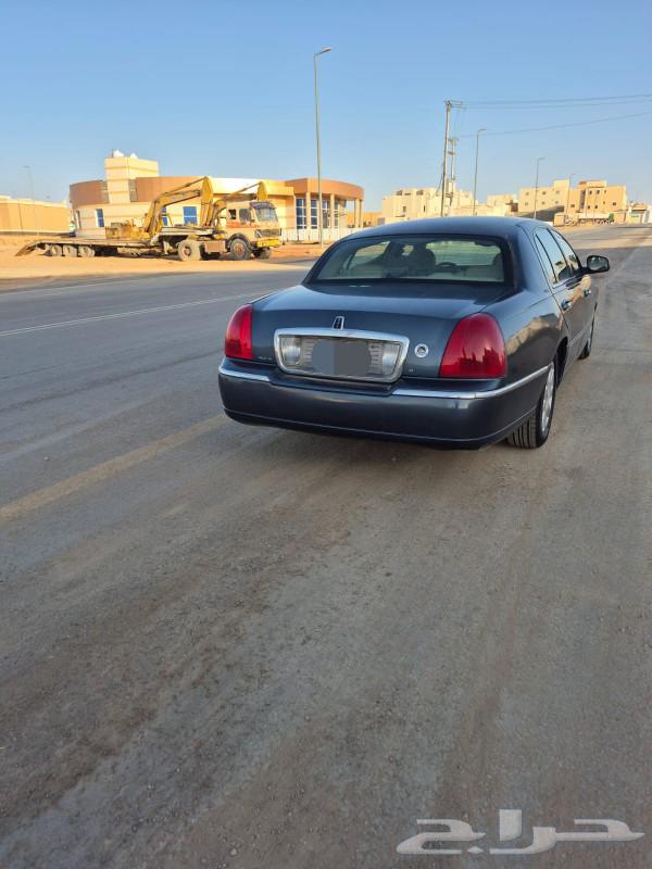 Town Car 2005 model63168557189635111