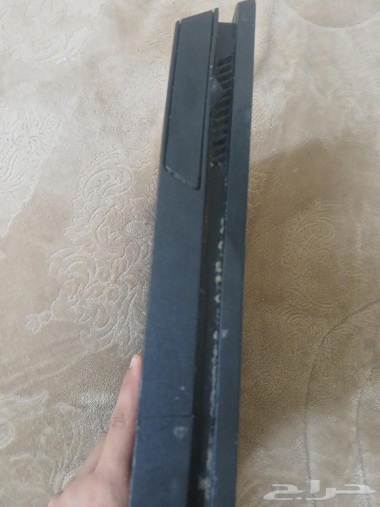 للبيع سوني فور ع السوم ولا يجي الا الصامل وبعطيك حسابي نادر63111983630723113