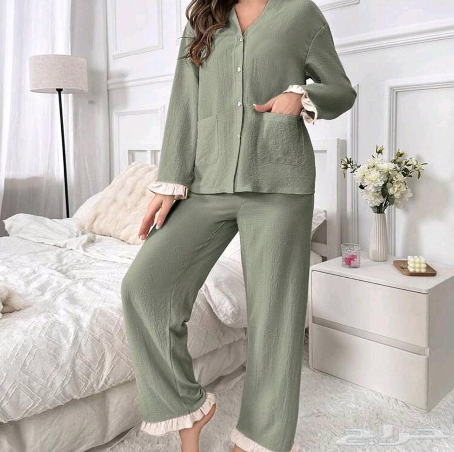 New women's clothing in Kaman Ghiro, private communication63040746637442113
