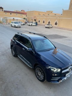 Mercedes GLE450 2021 only driven 15 thousand km garage kept63057417585409112