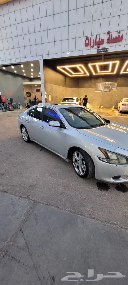 For sale 2013 Nissan Maxima, clean and ready to use. The model63057422144642111