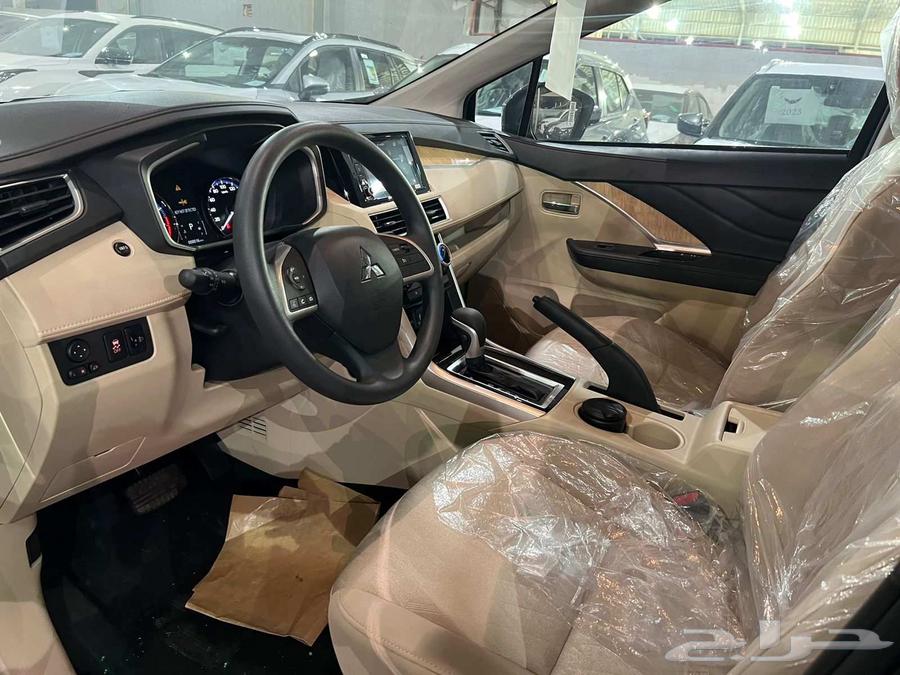 ميتسوبيشي اكسباندر بريميوم 202563167143798785113
