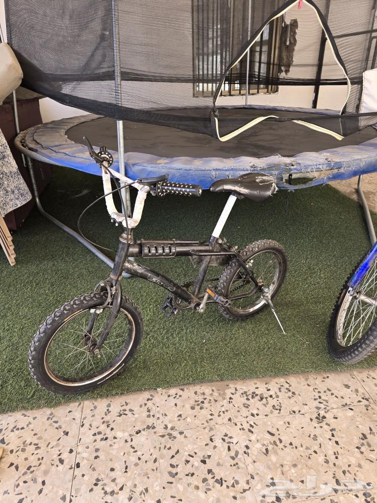 20-inch bike 16-inch bike 10-foot trampoline sports chair bench63106749392259112