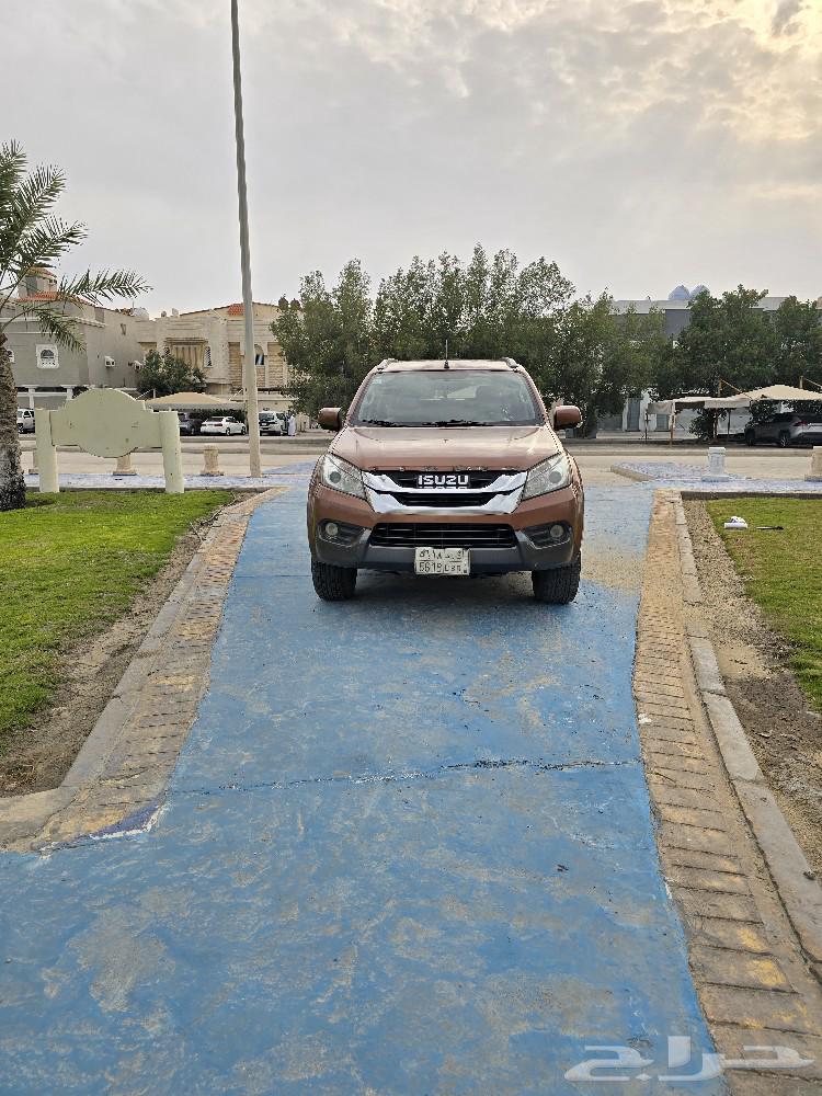 ISUZU MU-X Full Option SUV63167157395715114