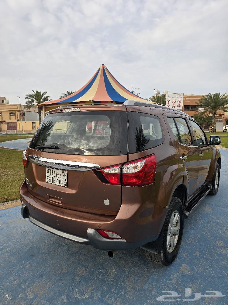 ISUZU MU-X Full Option SUV63167157395715110