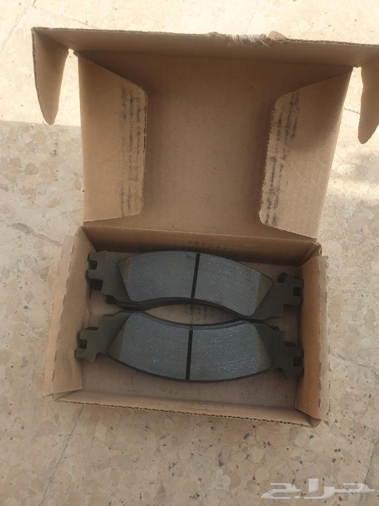 Brake pads for Explorer 2006 to 201063167616617730111