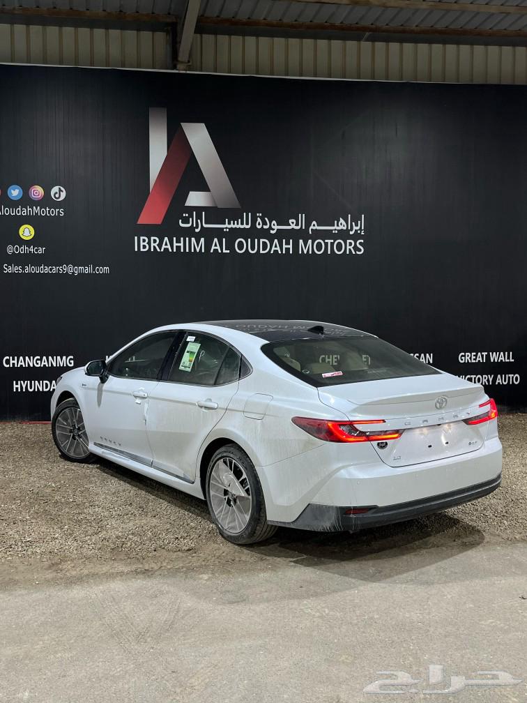 2025 Toyota Camry LE Hybrid63167647852674114