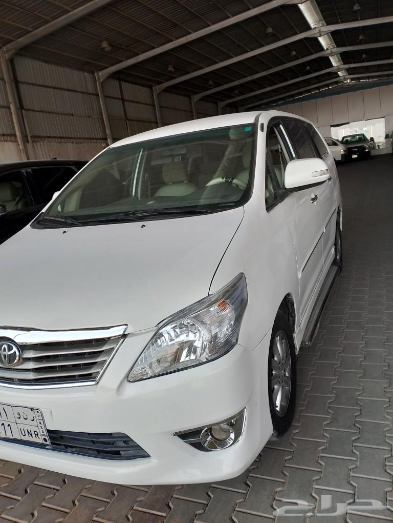 Toyota Innova model 201563165752393089111
