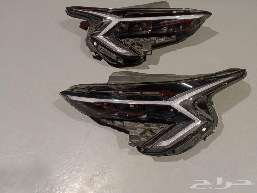 Headlights and front shock absorbers for Kia Actima K5 2024 model63157906379266112