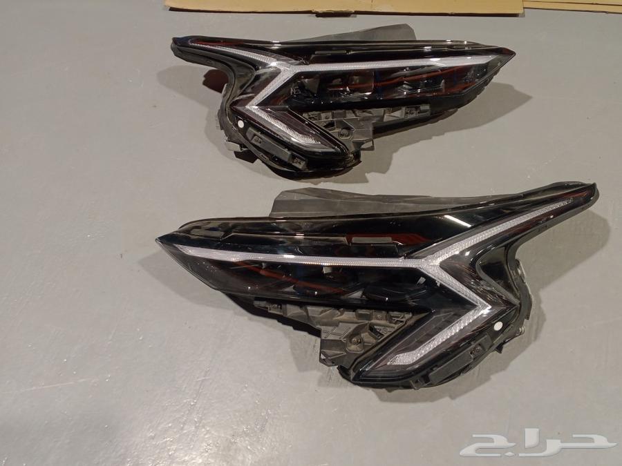 Headlights and front shock absorbers for Kia Actima K5 2024 model63157906379266114