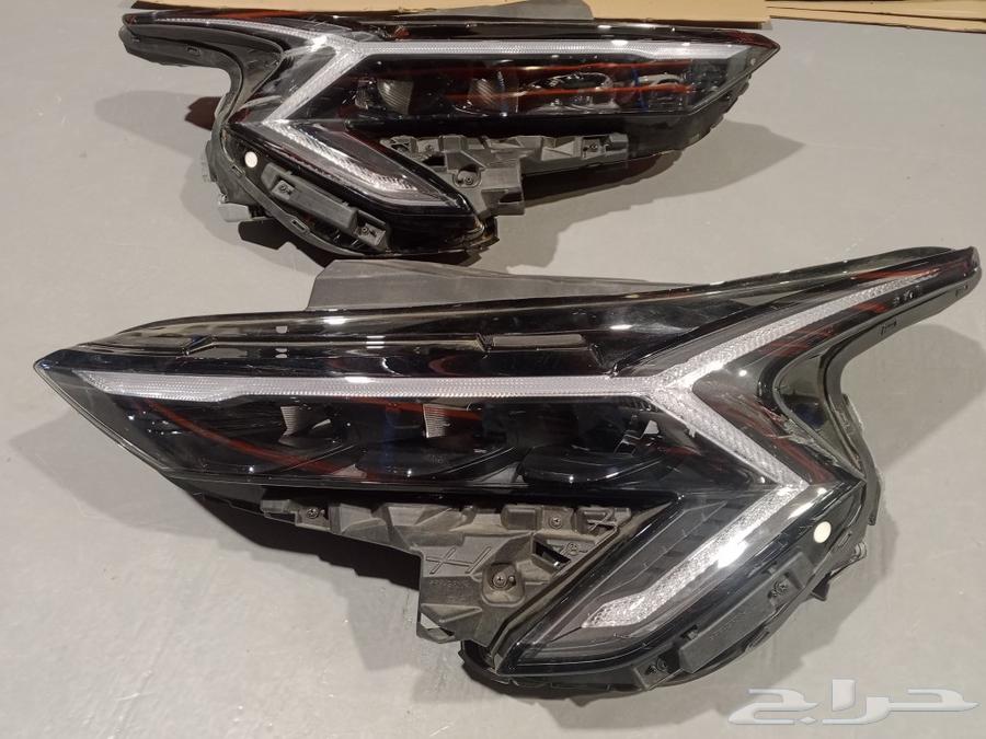 Headlights and front shock absorbers for Kia Actima K5 2024 model63157906379266113