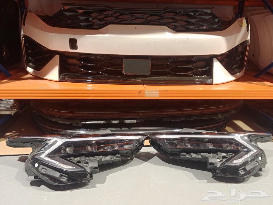 Headlights and front shock absorbers for Kia Actima K5 2024 model63157906379266111