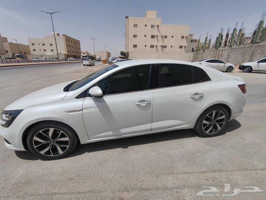 رينو ميغان 202063161561422722114
