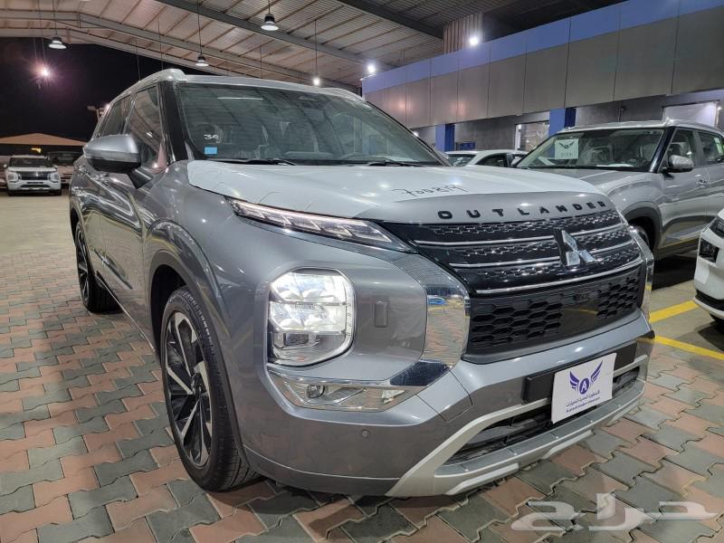 Mitsubishi Outlander Premium Full 202463157910469891111