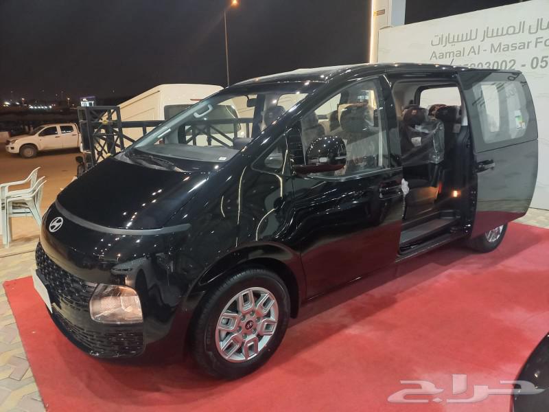 Hyundai Staria 11-seater diesel 202563158839025281112