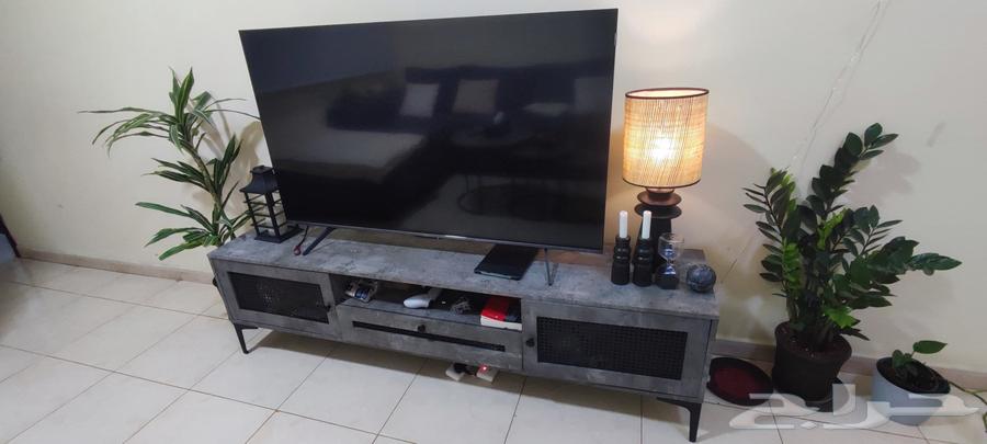 Sofa and accessories63099736324482111