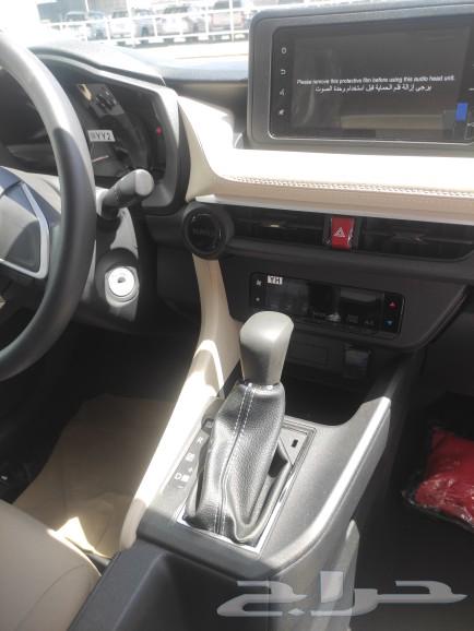 Toyota Yaris 2463153246504321113