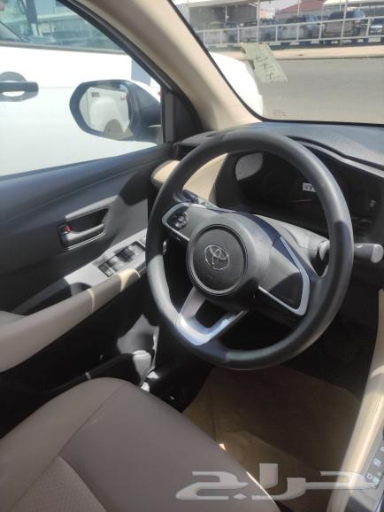 Toyota Yaris 2463153246504321114