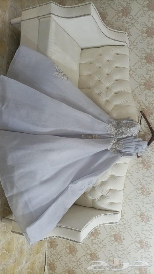 عبايه عروس بيضاء للتاجير وفستان سهرة للبيع63101933314433112