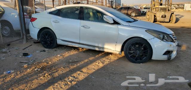 Dismantling spare parts from Azera 201563152335603331113