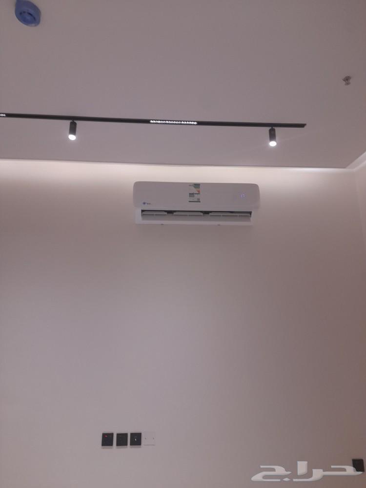 Split, window, and concealed air conditioner offers at wholesale prices63479698989827114