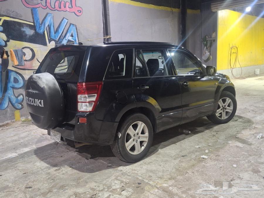 Vitara 4x4 automatic transmission, 140,000 km mileage, asking 17,000 SAR63148688327554113