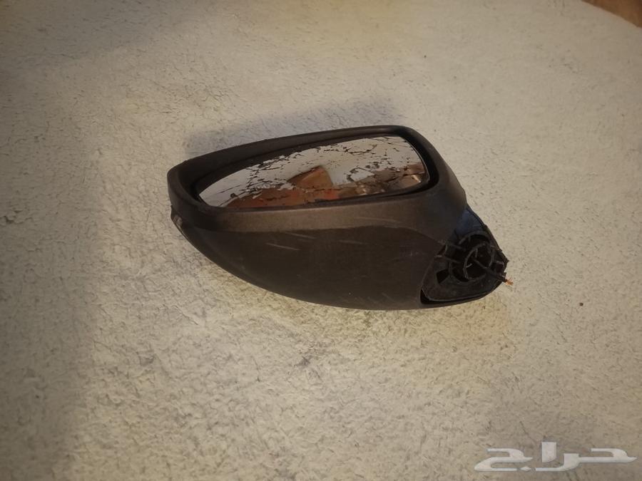 Left mirror removal for Renault Megane 202163147232599554111