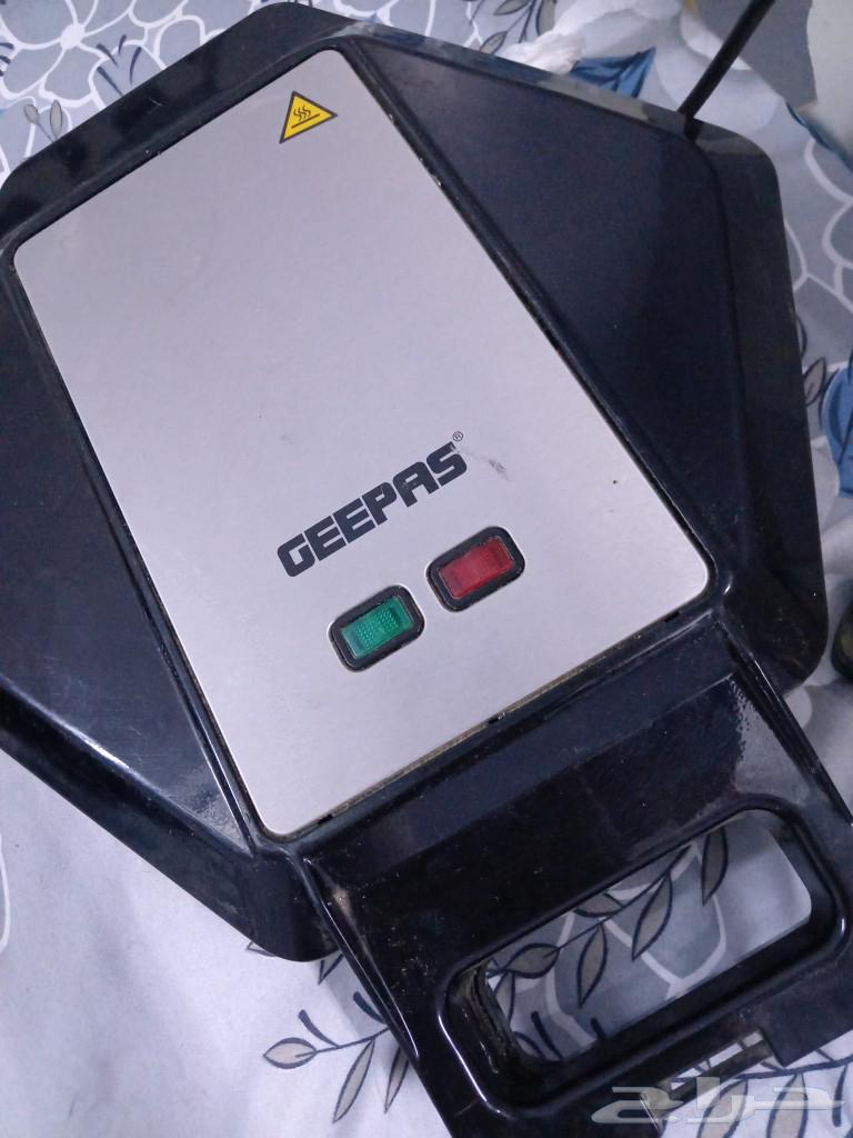 قلايه للمعجنات والرقائق ماركه Geepas63100122384003110