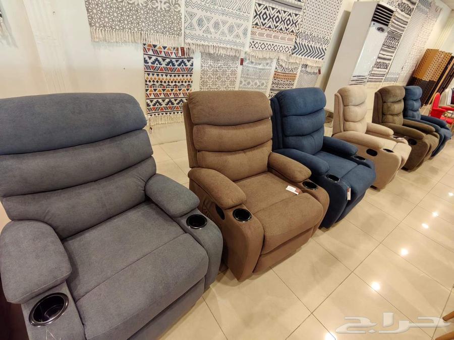 Very comfortable rocking reclining chair, swivel63094464443906113