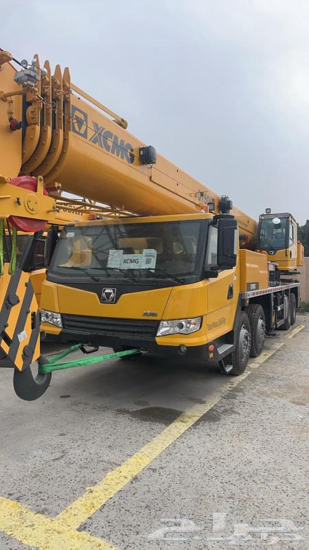 Cranes from 3 tons to 300 tons63443133085185114