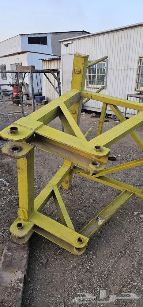 Spiked feeder head for shovels for loading feed63443220712450113