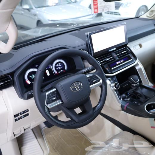 Land Cruiser VX-R VXR Black 202563144463319170114