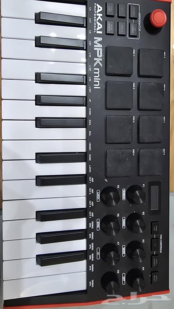 اورق mpk mini630959631861781114