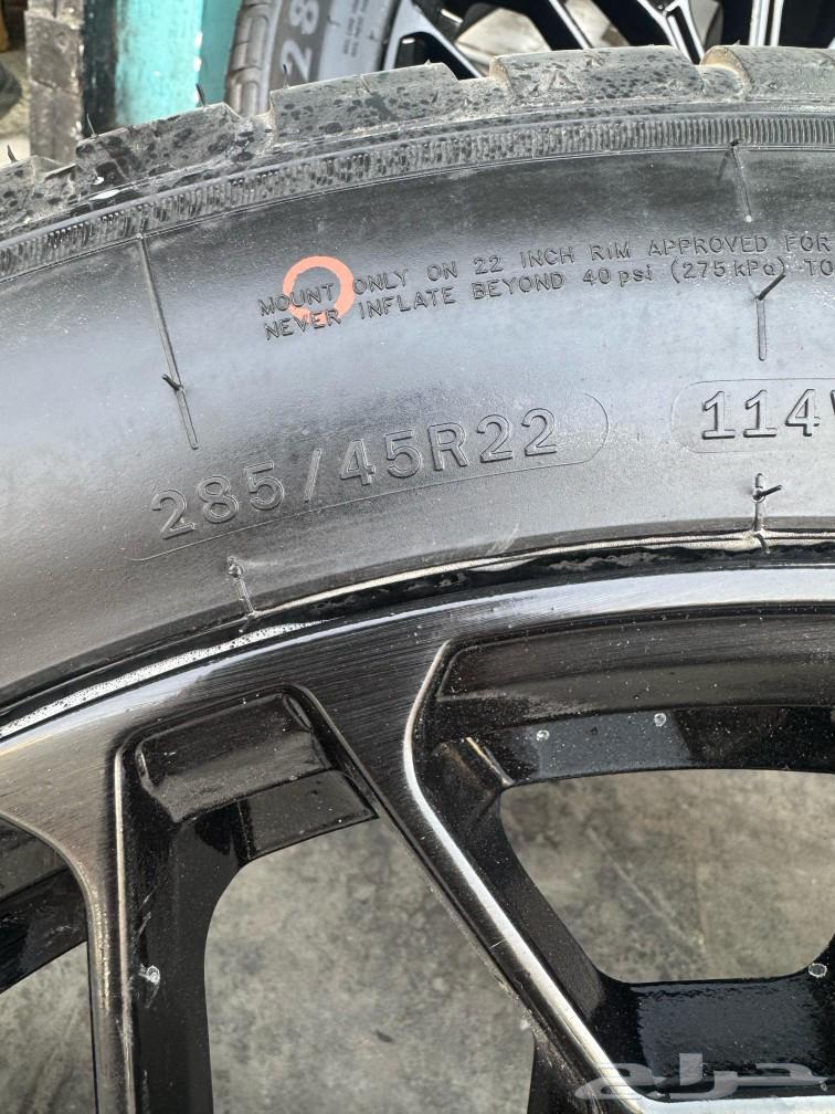Giti commercial grade 1 rims, size 22, with tires63143523525123114