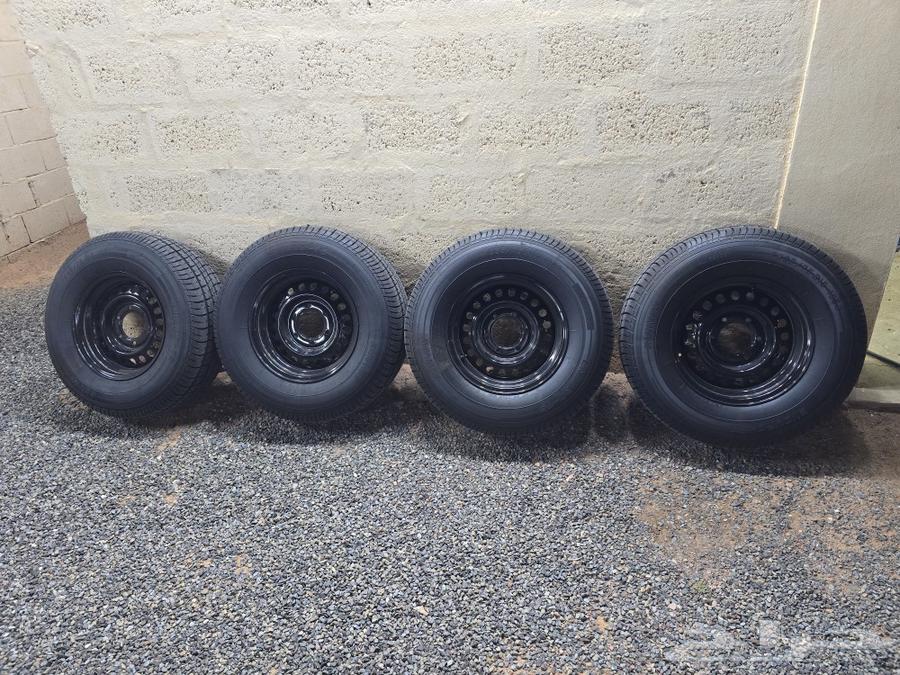 Black Mercedes Tire Set for ddosan63049558877955112