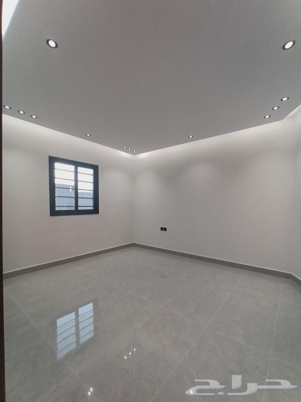 شقه للايجار حي البيان63012952446849113