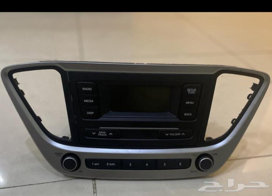 Accent 2019 recorder with decoration. The price of the recorder is 150 and the price of the decoration is 150.63051056221187113