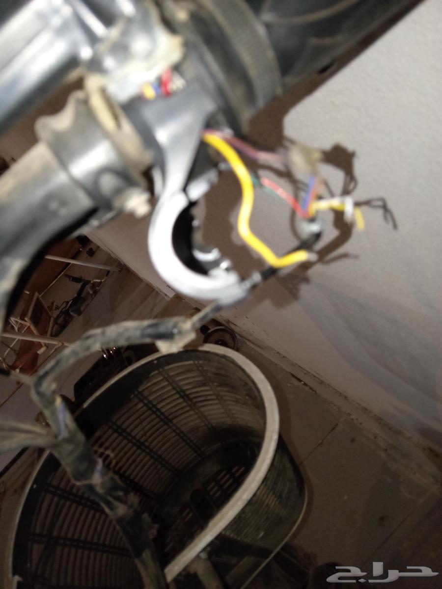 الدراجة البخارية بها عيوب، المقبض مكسور والدركسون فضفاض والمفتاح ضائع63017988354179114