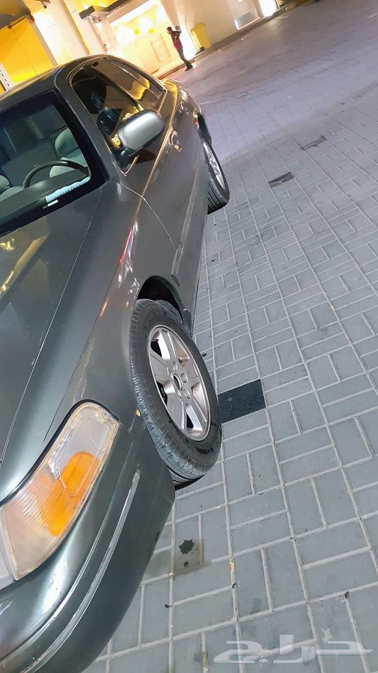 Ford .crown victoria. 200063012995718787111