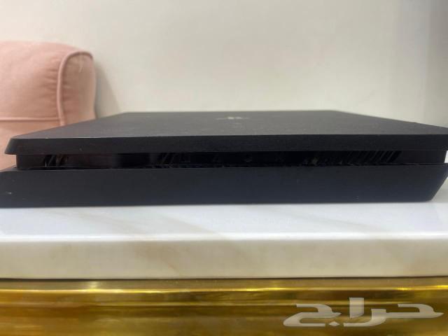سوني 4معايد وشريط اساسن كريد فالهالا63012744871938112
