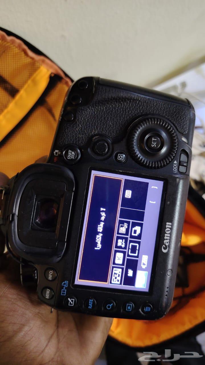 Canon 5D Mark 3 camera63012733933314111