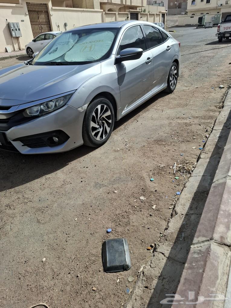 هوندا سيفيك 201663016156136961111
