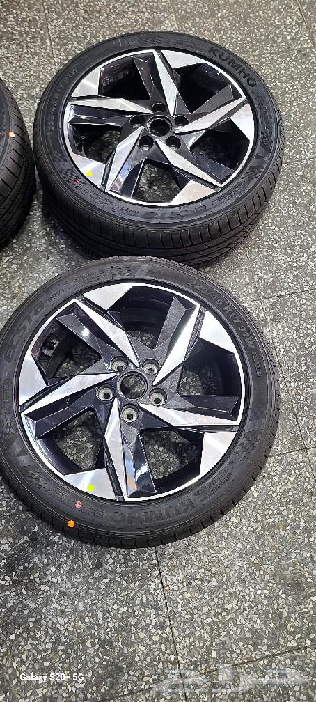 New Hyundai Elantra 23 rims and original agency tires63478219539073112