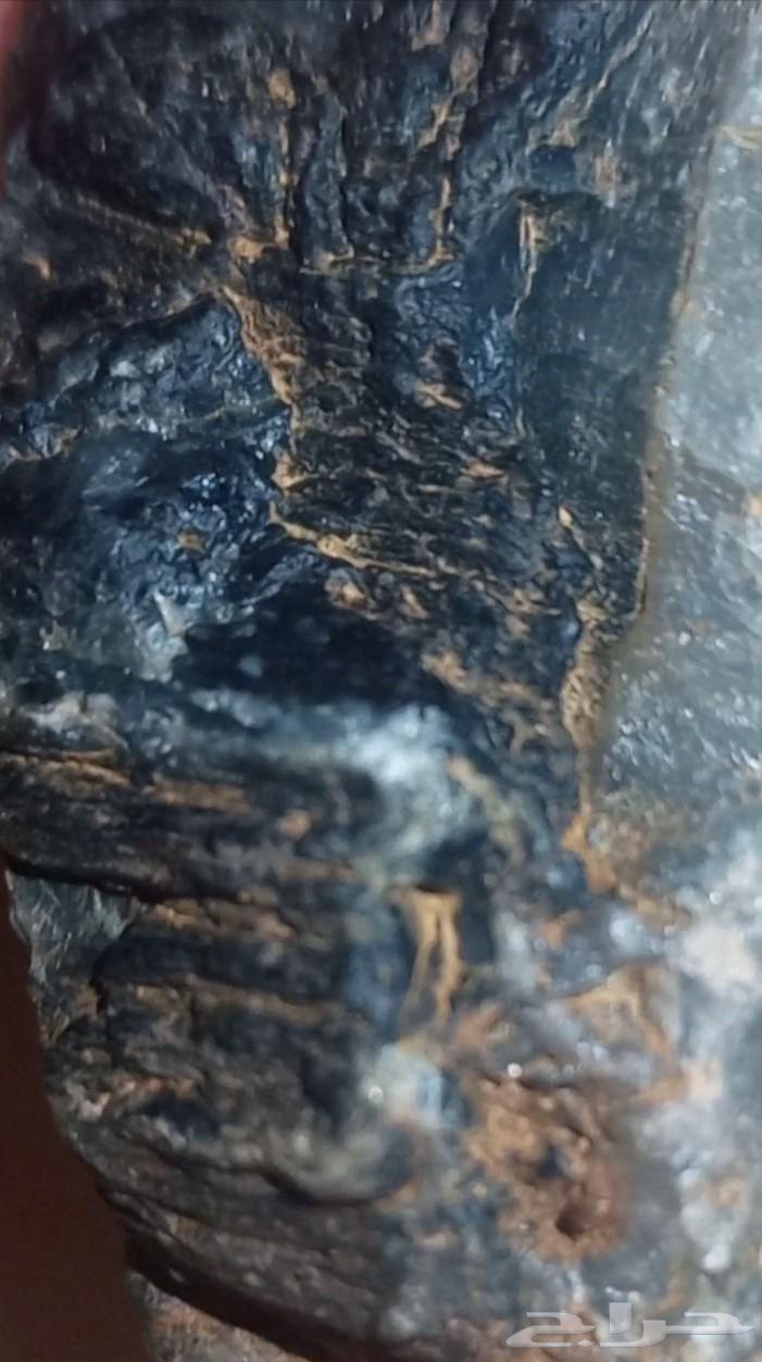 Raw corundum is sapphire. 1. Corundum raw sapphire63260971331203113