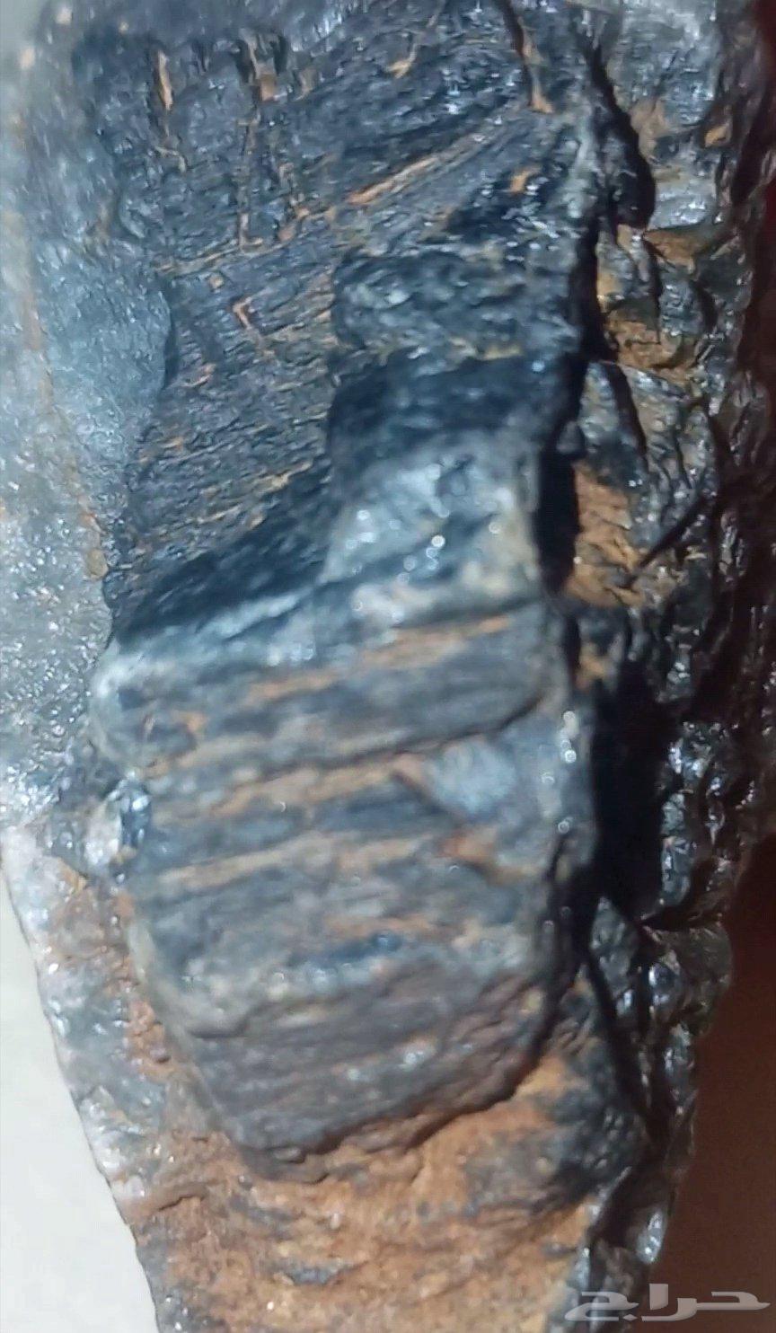 Raw corundum is sapphire. 1. Corundum raw sapphire63260971331203114