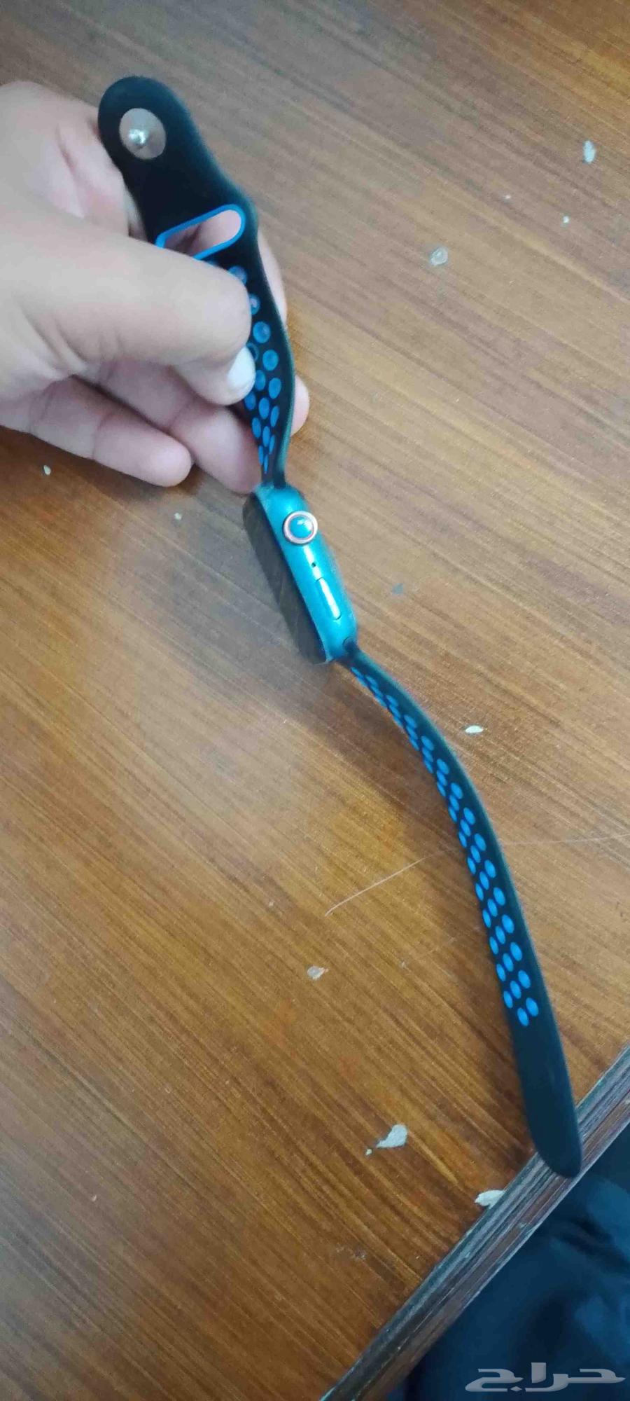 Used watch for five months, the screen is broken, looking for someone to repair it63034608687233111
