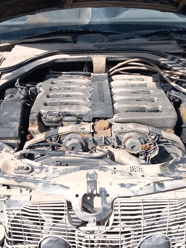 Dismantling the confused ghost model 98 600 Mercedes spare parts63048010243842115