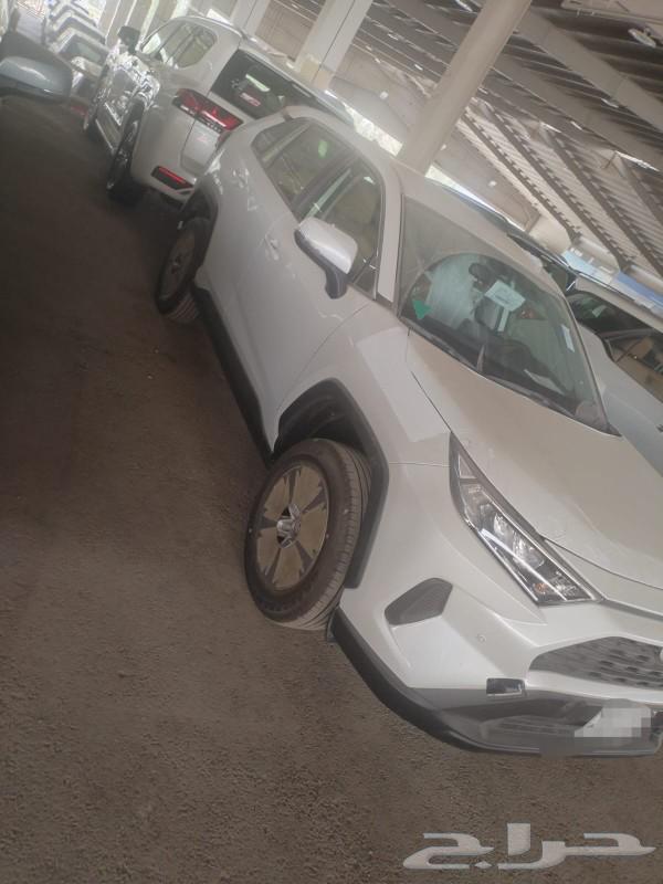 Toyota RAV4 2024 LE Double63616310450433111