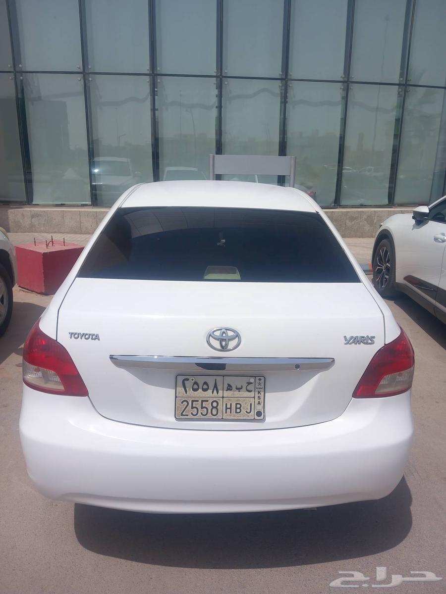 Clean automatic Yars63253530673667113