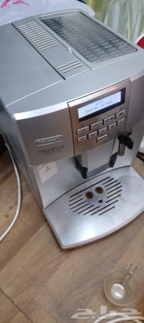Delonghi coffee machine in excellent condition63014957930370112